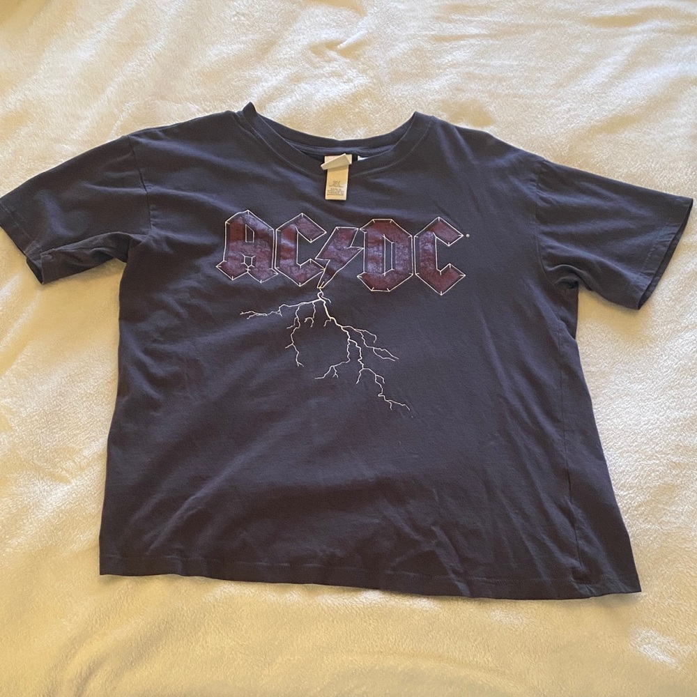 AC/DC Woman’s Dark Gray Lightning Tee